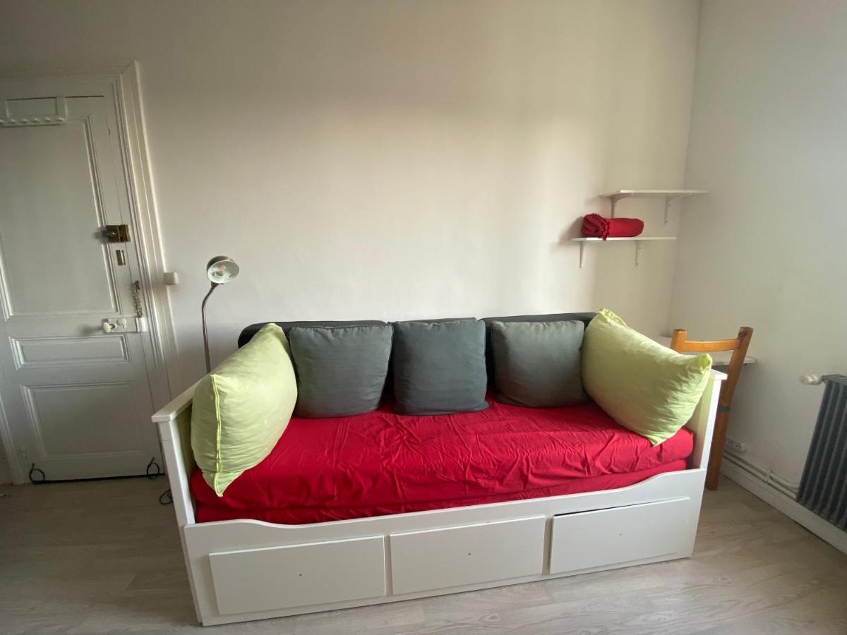 Petit Studio Confortable Pour Deux Personnes - 037 Ruão Exterior foto